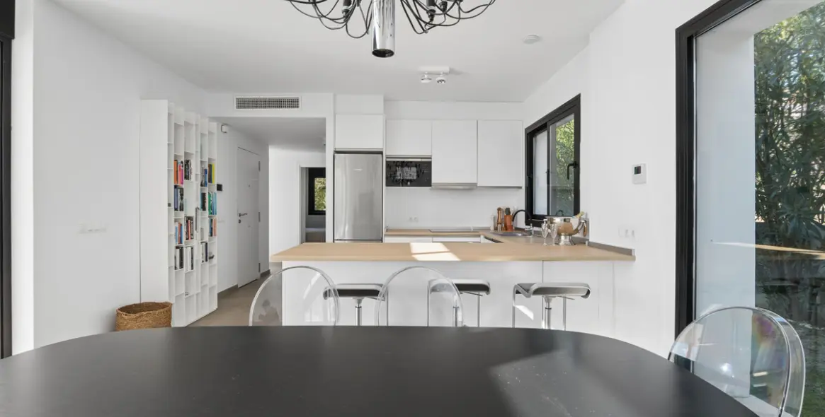 Venta de villa independiente en Valle Romano 13