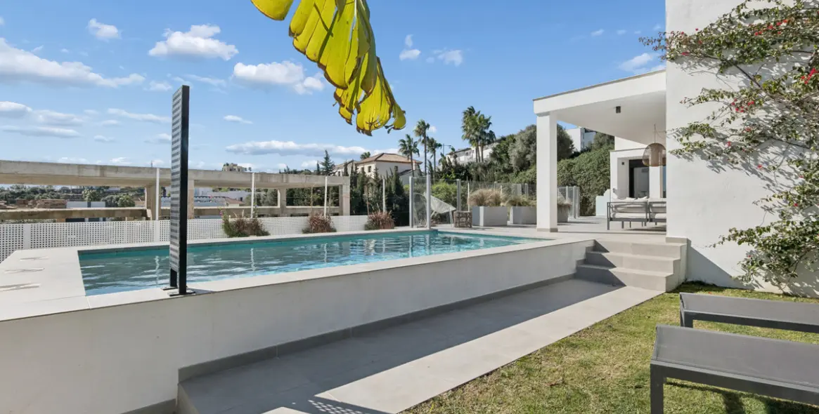 Venta de villa independiente en Valle Romano 18