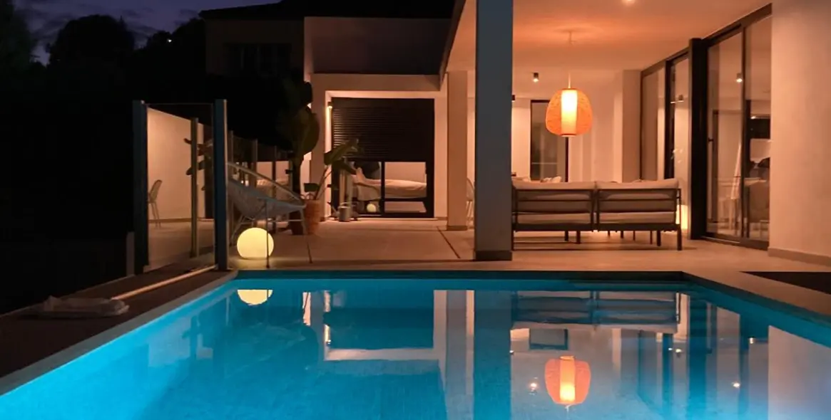 Venta de villa independiente en Valle Romano 20