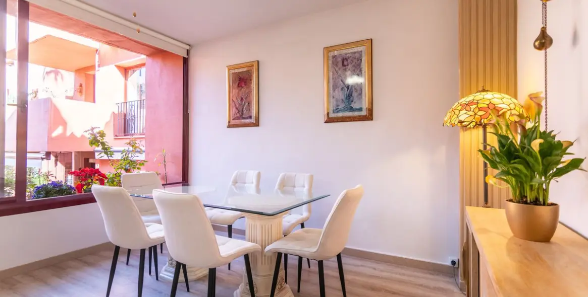 Venta de apartamento en planta media en Elviria 7