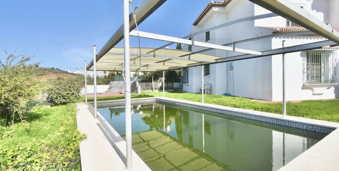 Venta de villa independiente en La Cala de Mijas 6