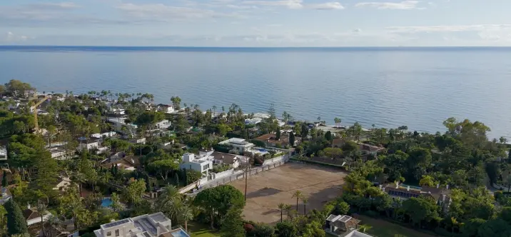 Venta de parcela residencial en Los Monteros 0