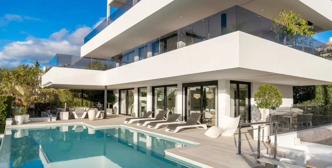 Venta de villa independiente en Marbella 5