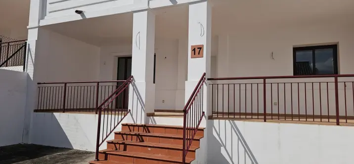 Venta de adosado en Doña Julia 2