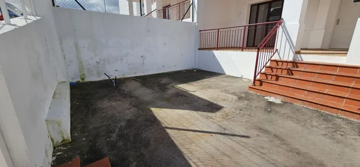 Venta de adosado en Doña Julia 2