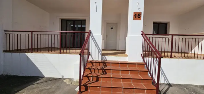 Venta de adosado en Doña Julia 3