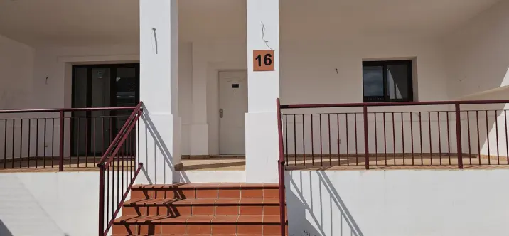 Venta de adosado en Doña Julia 4