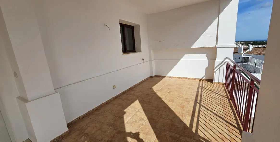 Sale of townhouse in Doña Julia 7