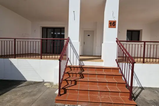 Image 4 thumb