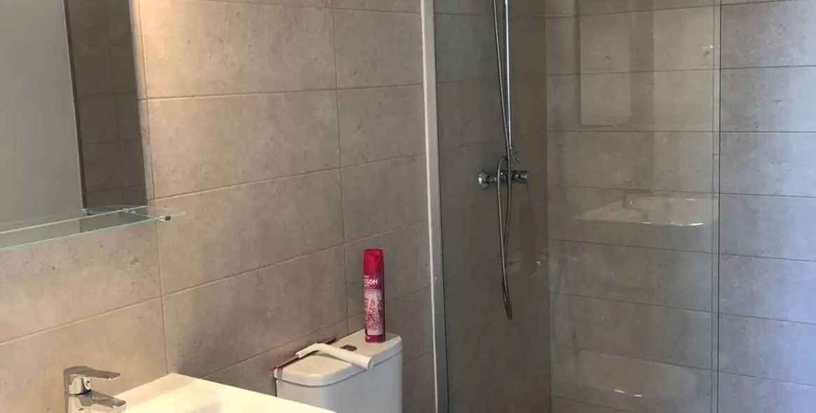 Продажа апартаментов на среднем этаже в Estepona 30