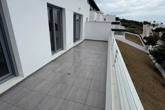 Image 18 thumb