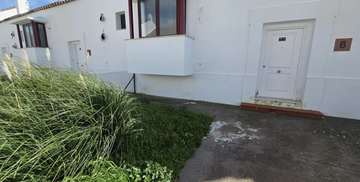 Продажа таунхауса в Doña Julia 2