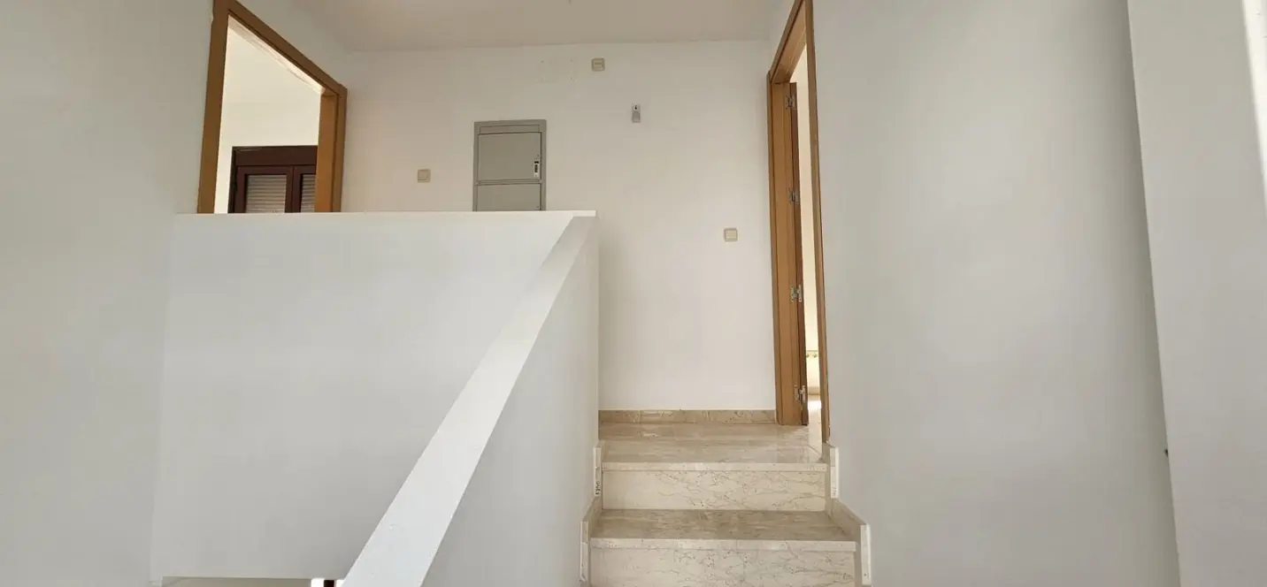 Venta de adosado en Doña Julia 4