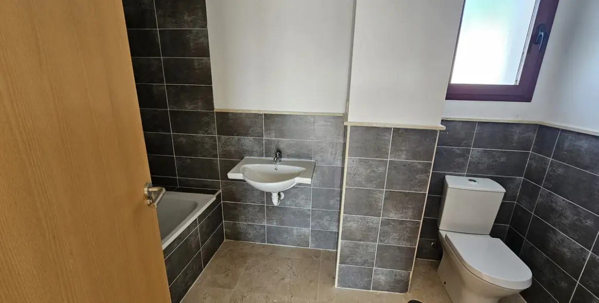 Продажа таунхауса в Doña Julia 11