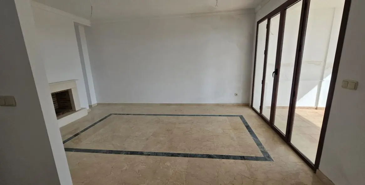 Продажа таунхауса в Doña Julia 20