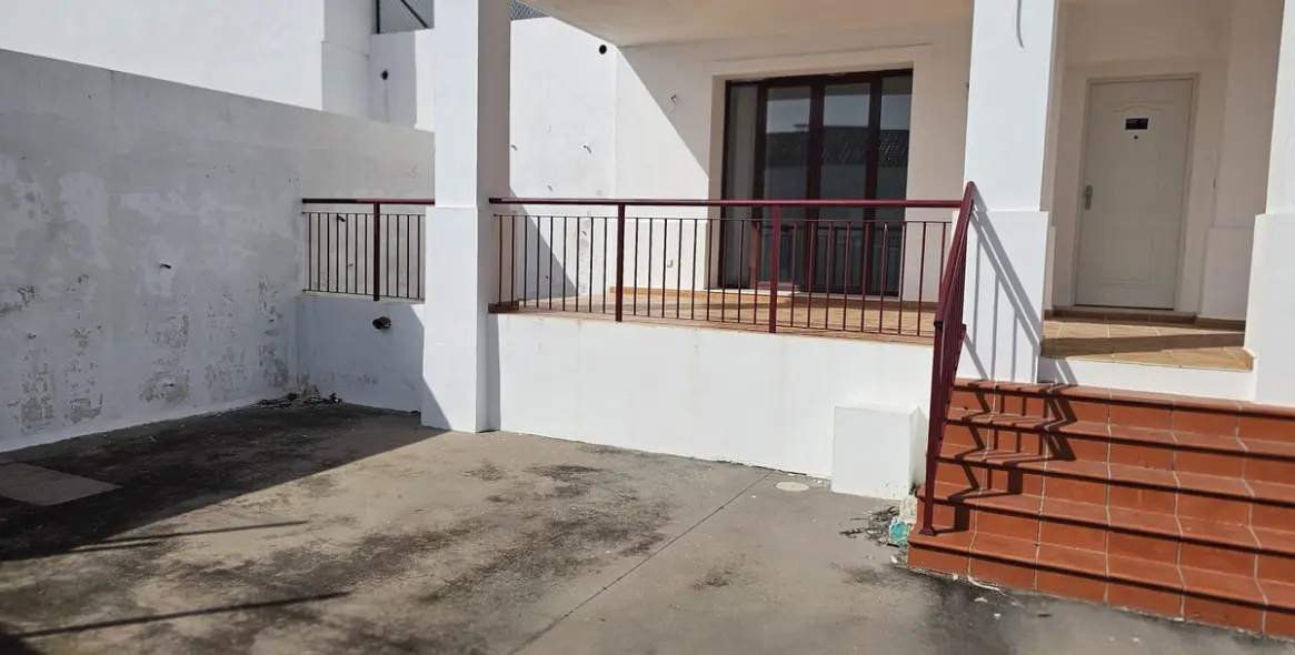 Продажа таунхауса в Doña Julia 4