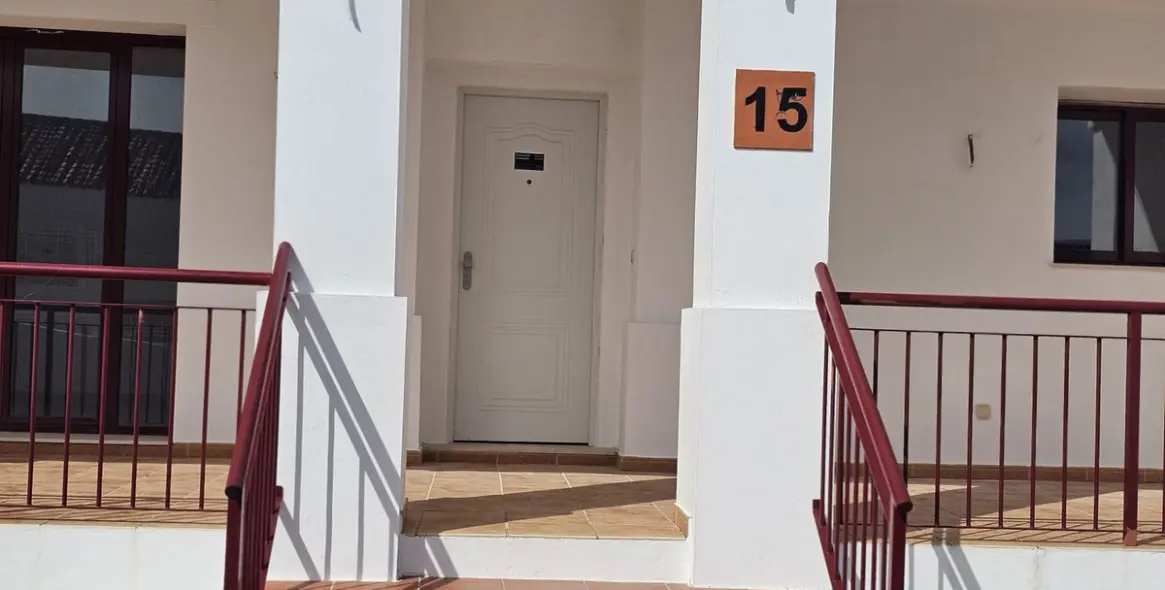 Продажа таунхауса в Doña Julia 5