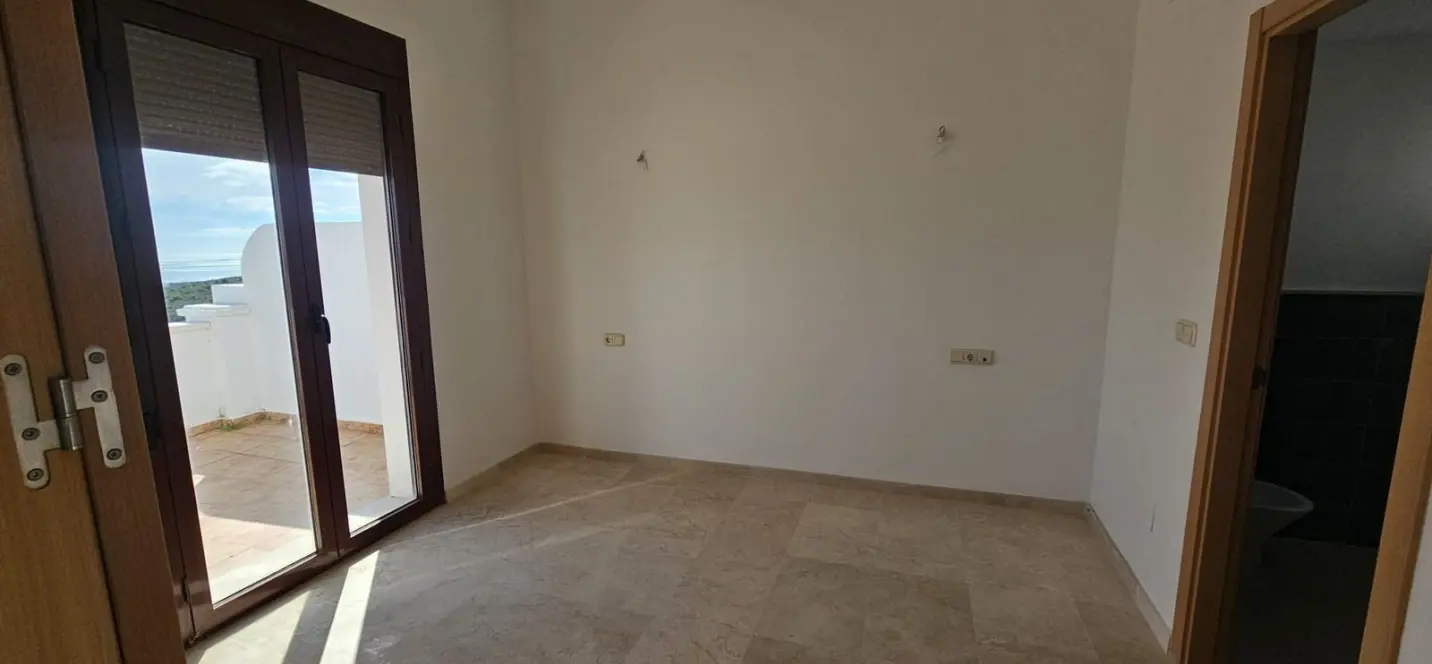 Venta de adosado en Doña Julia 4