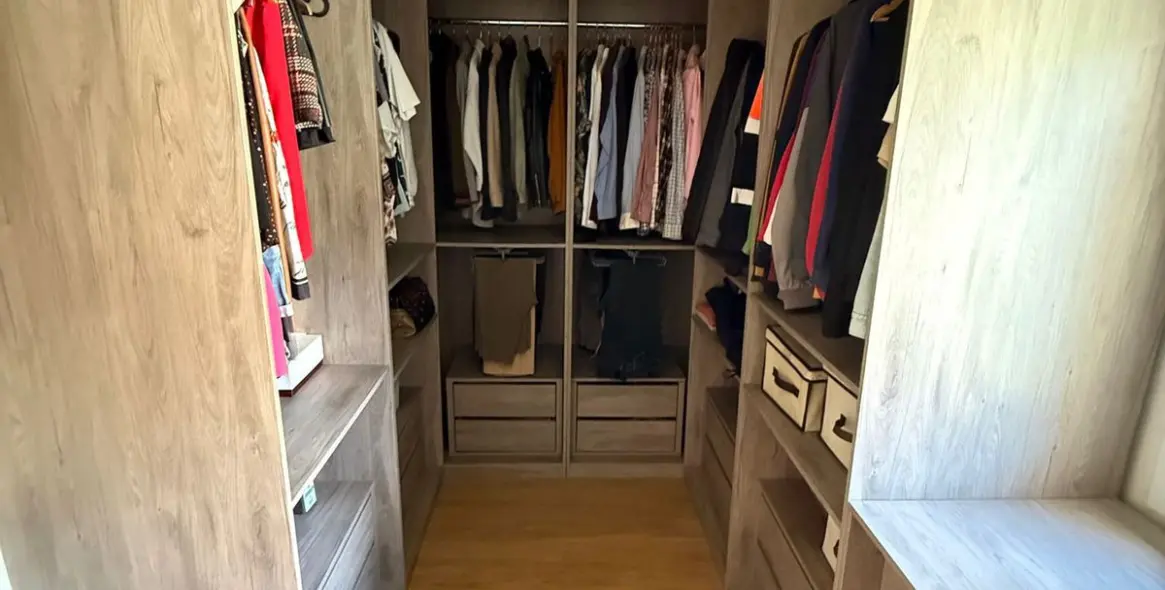 Продажа апартаментов на среднем этаже в Marbella 11