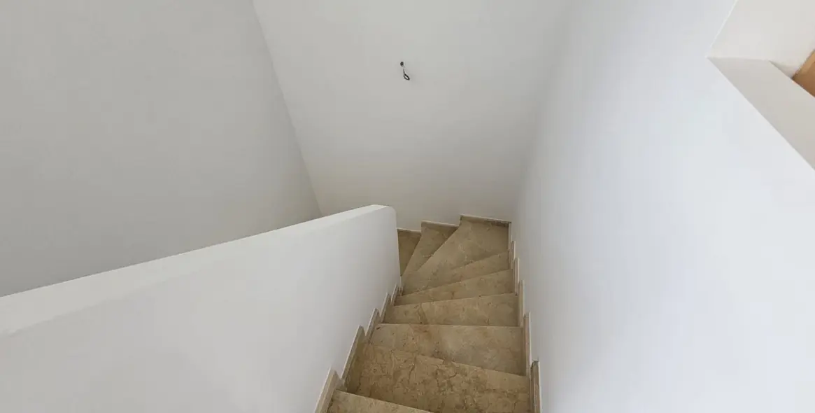 Venta de adosado en Doña Julia 15