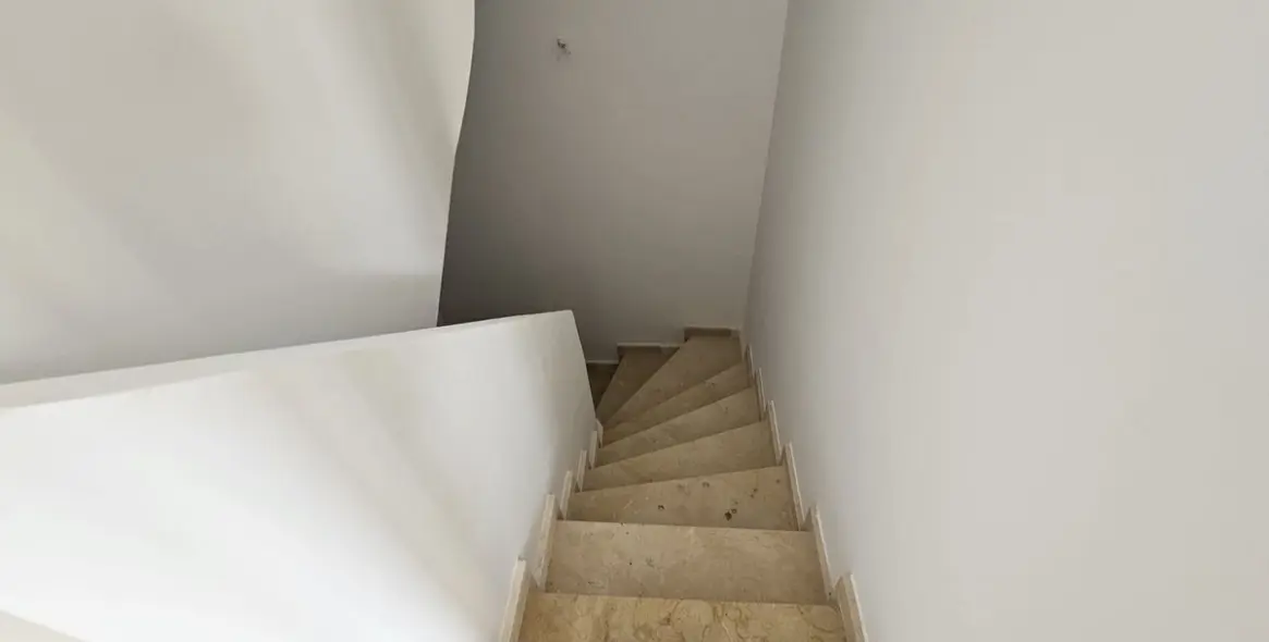 Продажа таунхауса в Doña Julia 22