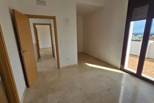 Image 7 thumb