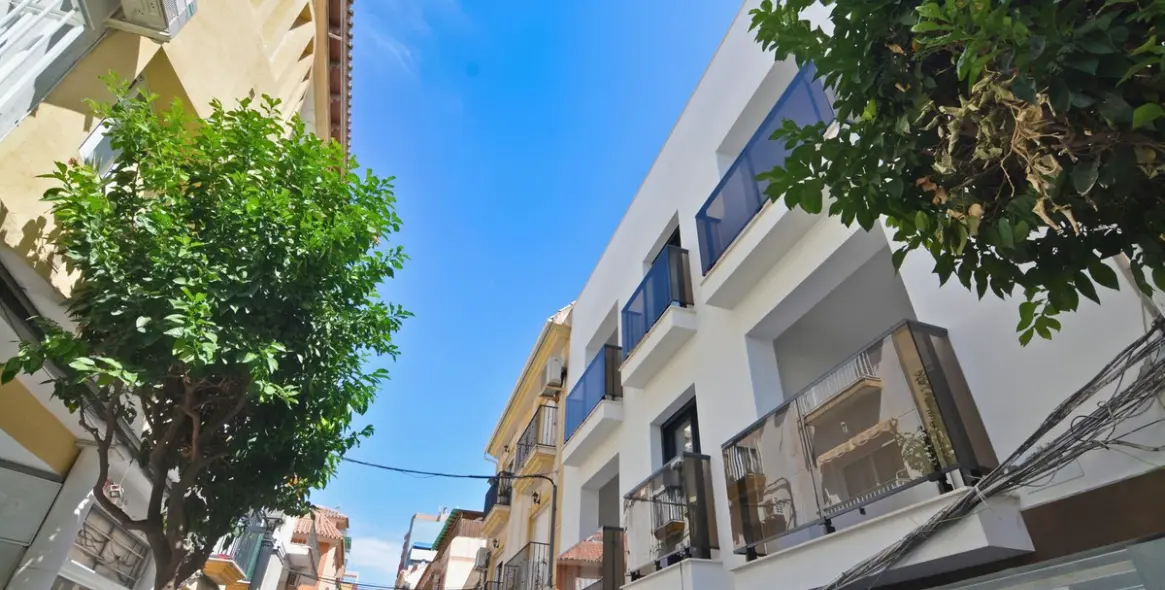 Sale of penthouse in Fuengirola 13