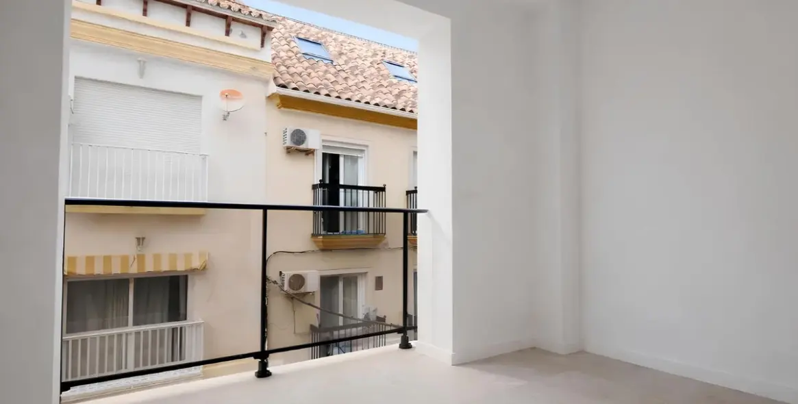 Sale of penthouse in Fuengirola 2