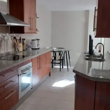 Продажа апартаментов на первом этаже в Elviria