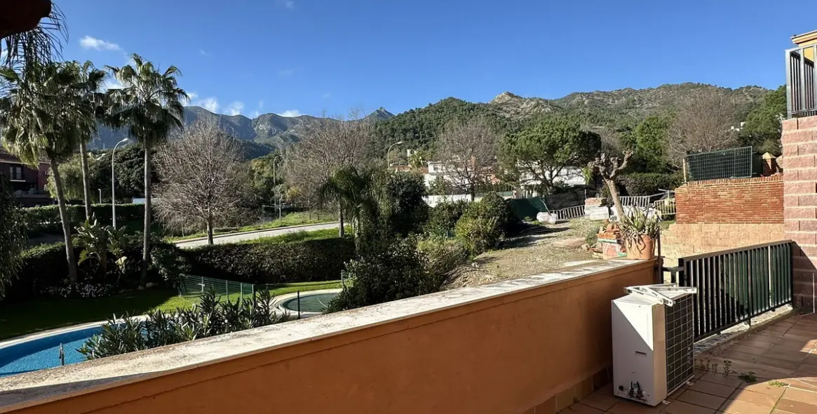 Продажа апартаментов на среднем этаже в Marbella 43