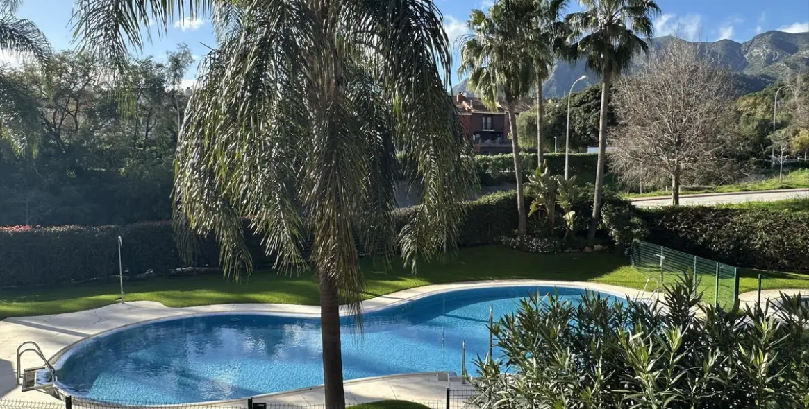 Продажа апартаментов на среднем этаже в Marbella 44