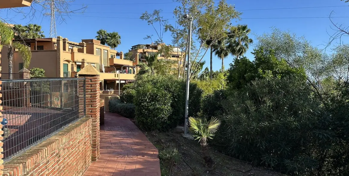 Продажа апартаментов на среднем этаже в Marbella 49