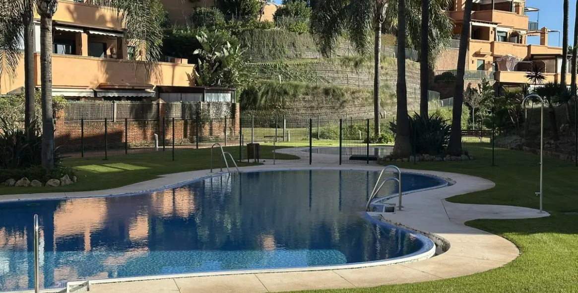 Продажа апартаментов на среднем этаже в Marbella 52