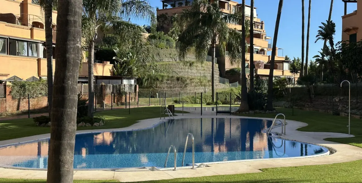 Продажа апартаментов на среднем этаже в Marbella 55