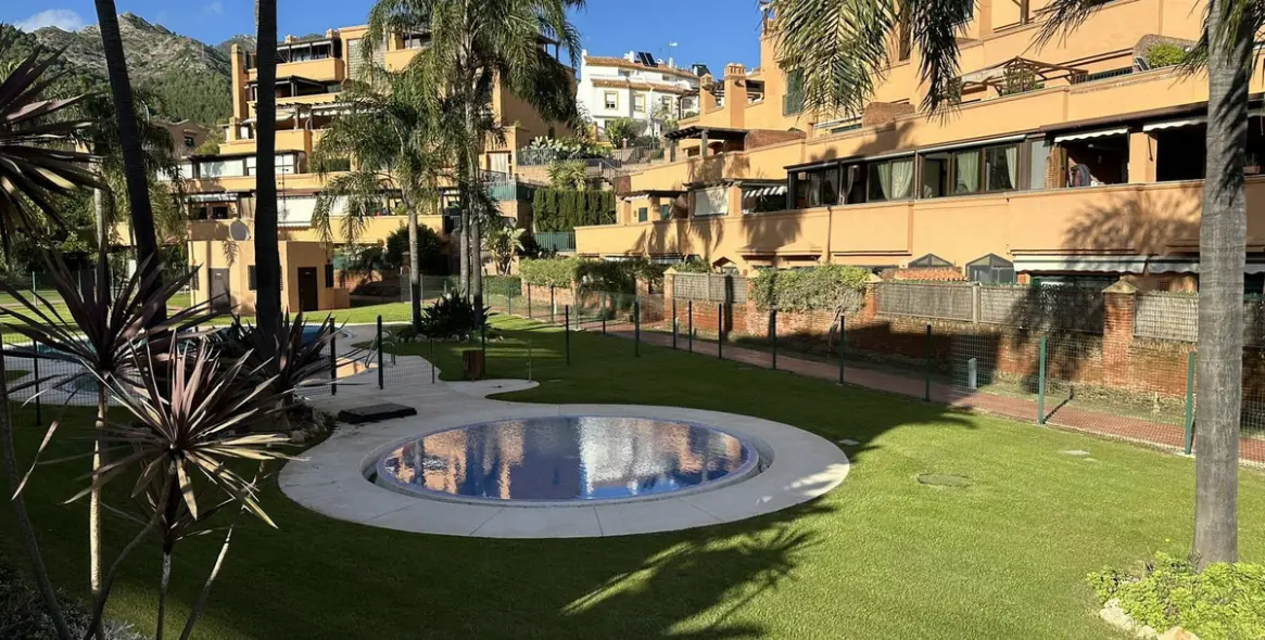 Продажа апартаментов на среднем этаже в Marbella 66