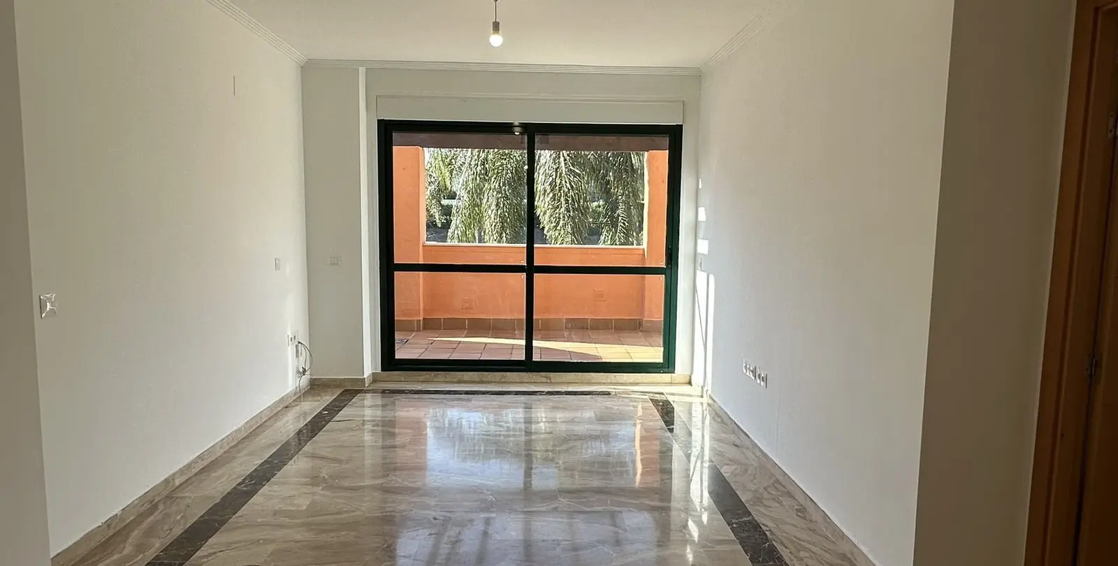 Продажа апартаментов на среднем этаже в Marbella 8