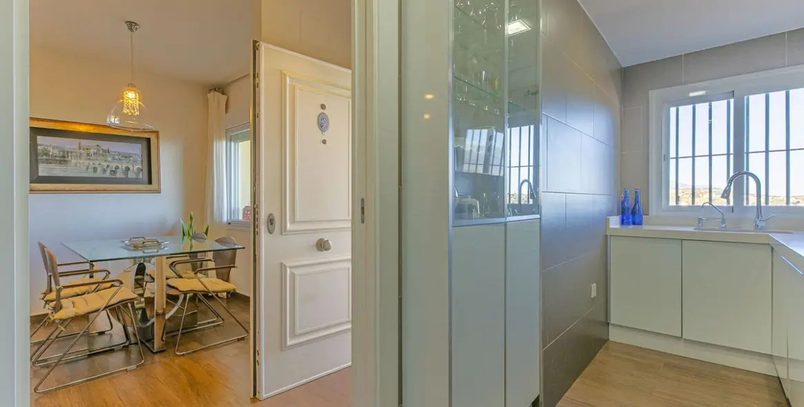 Venta de adosado en La Cala 9