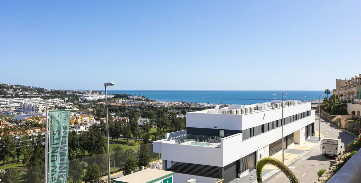 Venta de adosado en La Cala 16