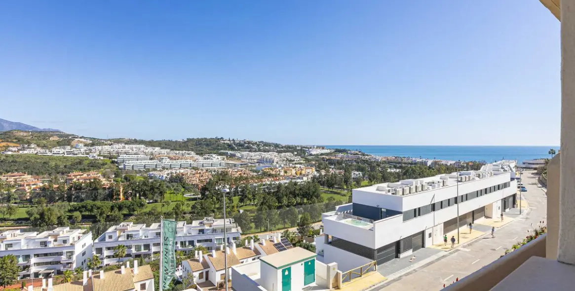 Sale of townhouse in La Cala 21