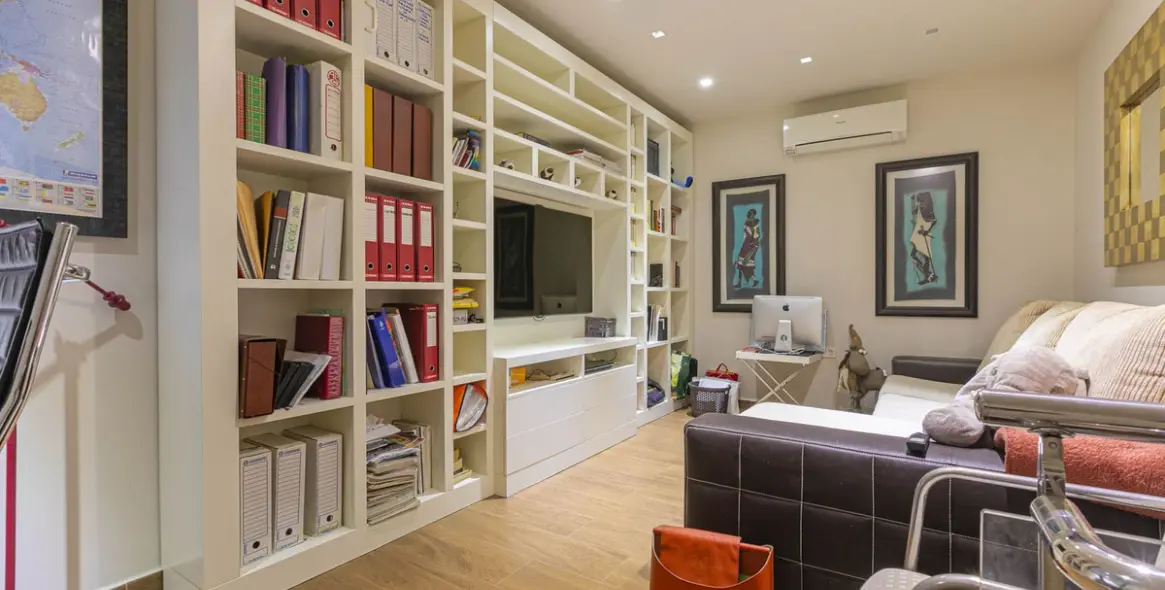 Sale of townhouse in La Cala 33