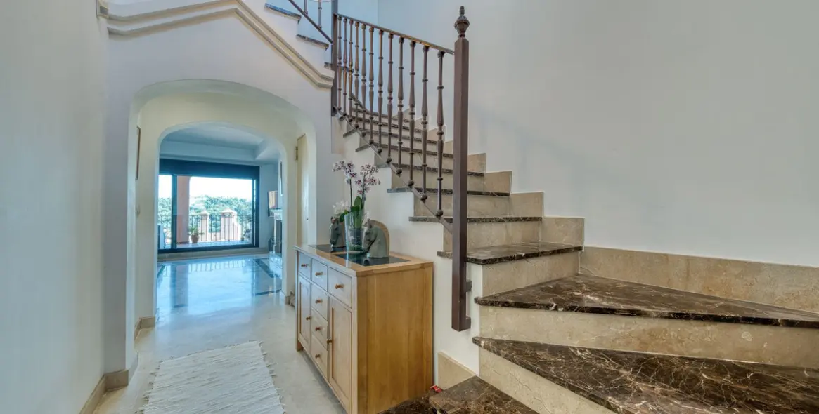 Venta de adosado en Estepona 16