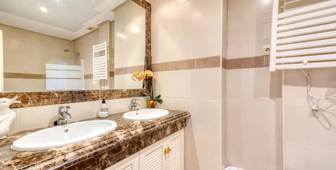 Venta de adosado en Estepona 20