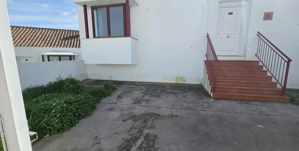 Sale of townhouse in Doña Julia 2