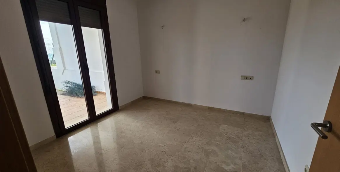 Sale of townhouse in Doña Julia 15