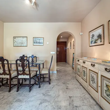 Sale of ground floor apartment in Guadalmina Baja