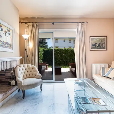 Sale of ground floor apartment in Guadalmina Baja