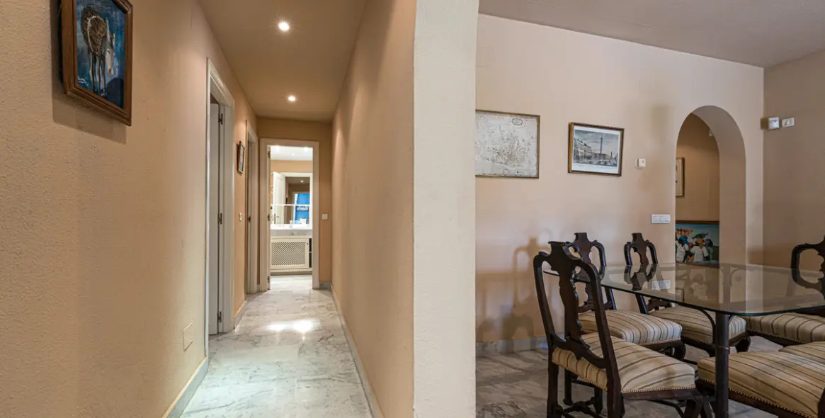 Sale of ground floor apartment in Guadalmina Baja 17