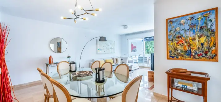 Продажа апартаментов на среднем этаже в Río Real 4