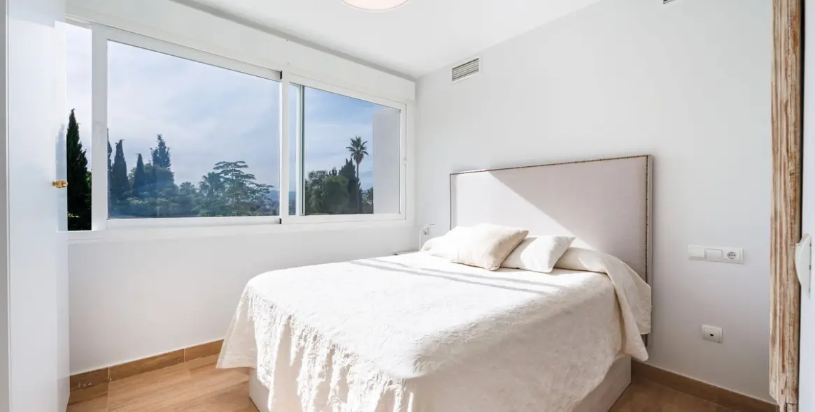 Продажа апартаментов на среднем этаже в Río Real 18