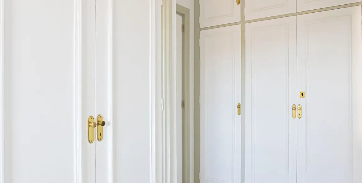 Продажа двухуровневого пентхауса в The Golden Mile 17